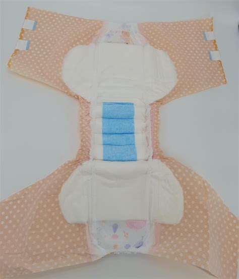 Diaper .